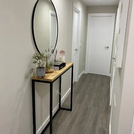 Dania Apartment